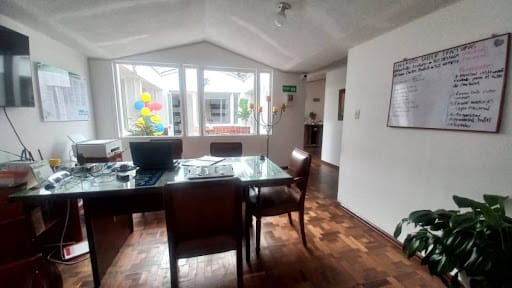 Casa de 5 alcobas en venta en El Contador, Bogotá, 260 m² · foto 9 de 21