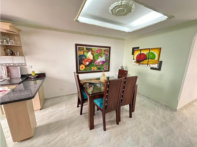 Casa de 5 alcobas en venta en Avenida 19 Norte, Armenia, 230 m² · foto 3 de 18