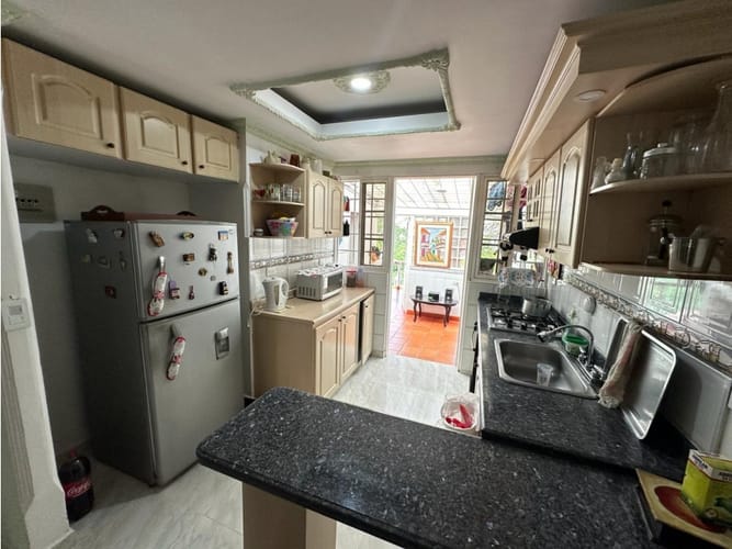 Casa de 5 alcobas en venta en Avenida 19 Norte, Armenia, 230 m² · foto 6 de 18