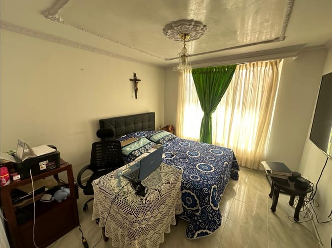 Casa de 5 alcobas en venta en Avenida 19 Norte, Armenia, 230 m² · foto 10 de 18