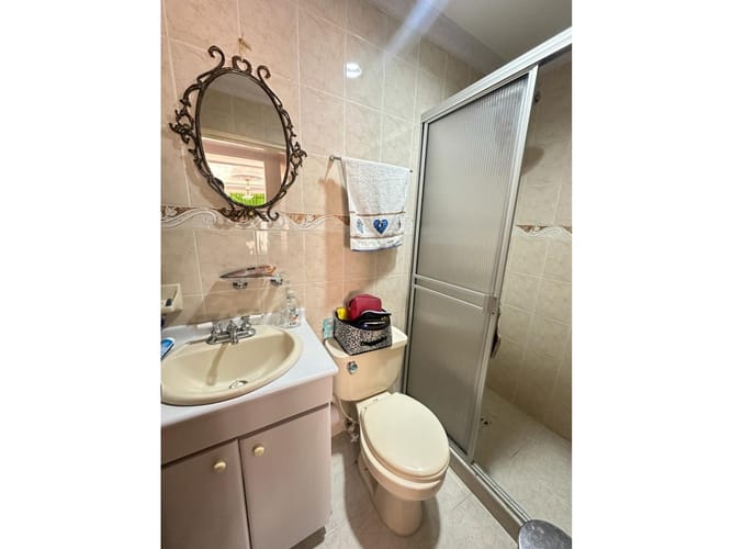 Casa de 5 alcobas en venta en Avenida 19 Norte, Armenia, 230 m² · foto 11 de 18