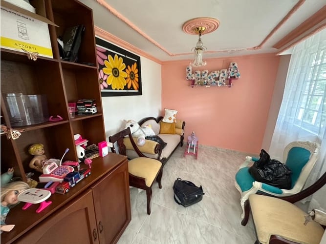 Casa de 5 alcobas en venta en Avenida 19 Norte, Armenia, 230 m² · foto 14 de 18