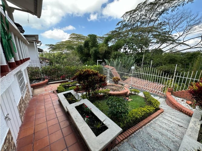 Casa de 5 alcobas en venta en Avenida 19 Norte, Armenia, 230 m² · foto 18 de 18