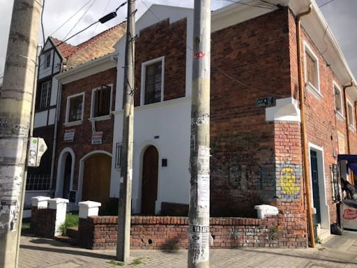 Casa de 3 alcobas en venta en El Recuerdo, Bogotá, 231 m² · foto 3 de 9