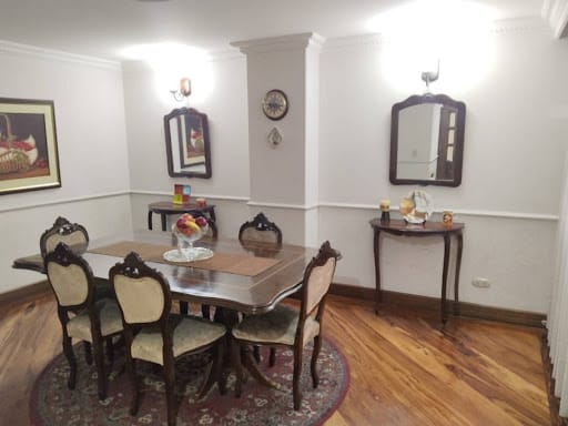 Apartamento de 3 alcobas en venta en Los Rosales, Bogotá, 189 m² · foto 6 de 24