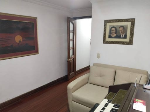 Apartamento de 3 alcobas en venta en Los Rosales, Bogotá, 189 m² · foto 23 de 24