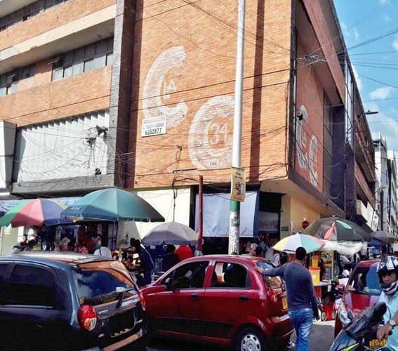 Local en arriendo en Centro, Bucaramanga, 5 m² · foto 2 de 3