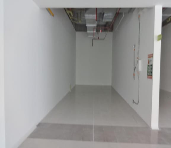 Local en arriendo en Terrazas De Menzuli, Piedecuesta, 46 m² · foto 3 de 4