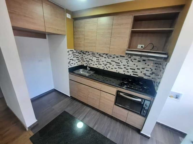 Apartamento de 3 alcobas en arriendo en Prados De Sabaneta, Sabaneta, 72 m² · foto 5 de 14