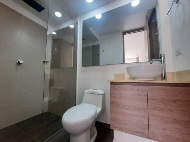 Apartamento de 3 alcobas en arriendo en Prados De Sabaneta, Sabaneta, 72 m² · foto 12 de 14