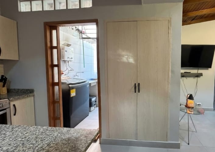 Apartamento de 3 alcobas en arriendo en Laureles, Medellín, 80 m² · foto 6 de 11