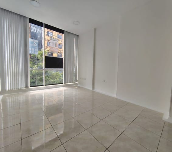 Oficina en arriendo en El Bosque, Floridablanca, 37 m² · foto 6 de 7