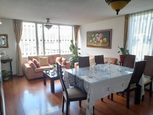 Apartamento de 2 alcobas en venta en Polo Club, Bogotá, 91 m² · foto 5 de 17