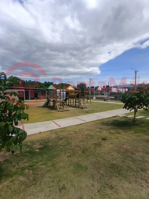 Apartamento de 3 alcobas en venta en Chaparral, Los Patios, 45 m² · foto 18 de 21