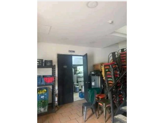Local en venta en Ciudad Jardin, Cali, 1919 m² · foto 11 de 18