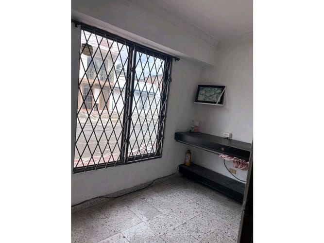Bodega en arriendo en Atanasio Girardot, Cali, 340 m² · foto 8 de 23