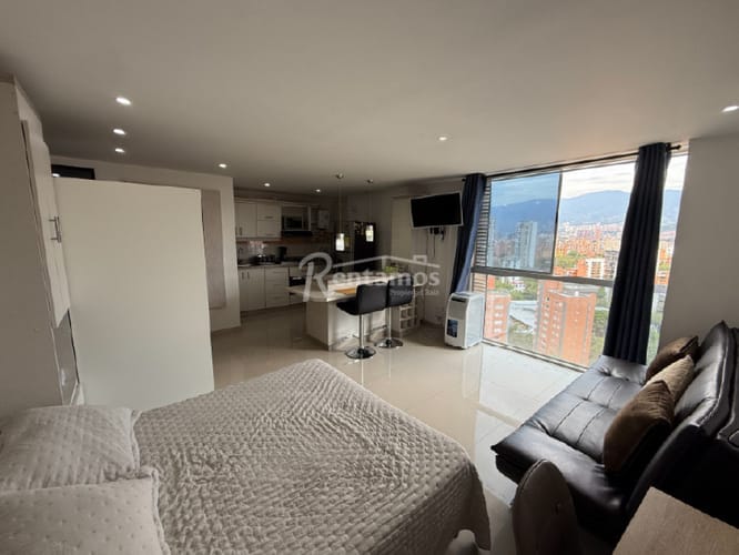 Apartaestudio en venta en La Frontera, Medellín, 31 m² · foto 3 de 13