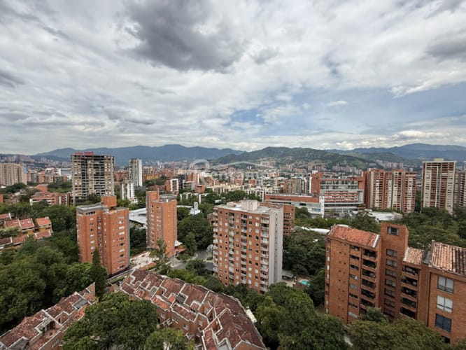 Apartaestudio en venta en La Frontera, Medellín, 31 m² · foto 9 de 13