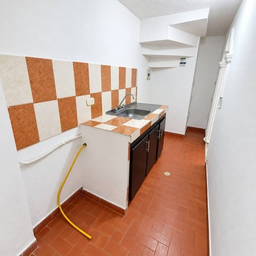 Apartamento de 2 alcobas en arriendo en San Antonio Del Carrizal, Girón, 50 m² · foto 3 de 7