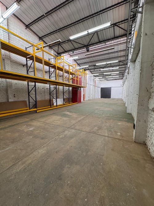 Bodega en arriendo en San Nicolas, Cali, 362 m² · foto 6 de 21