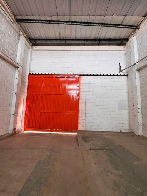 Bodega en arriendo en San Nicolas, Cali, 362 m² · foto 11 de 21