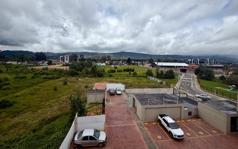 Apartamento de 2 alcobas en venta en Vda Canelon, Cajicá, 62 m² · foto 16 de 19