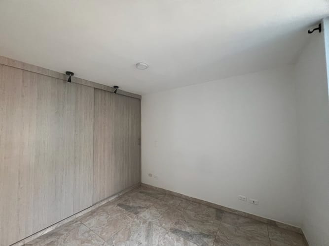 Apartamento de 2 alcobas en venta en Brisas De Los Alamos, Cali, 50 m² · foto 4 de 13