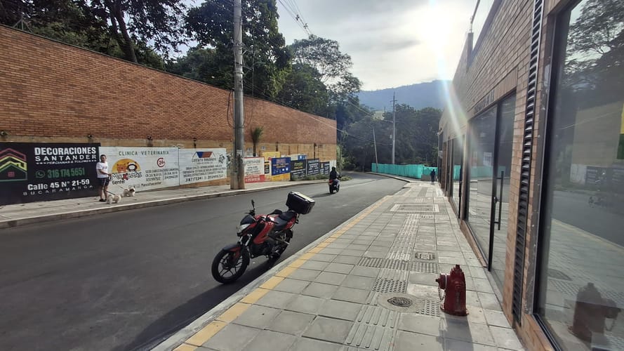 Local en arriendo en Antiguo Campestre, Bucaramanga, 30 m² · foto 2 de 6
