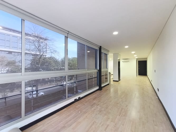 Oficina en arriendo en Las Vegas, Envigado, 102 m² · foto 2 de 8
