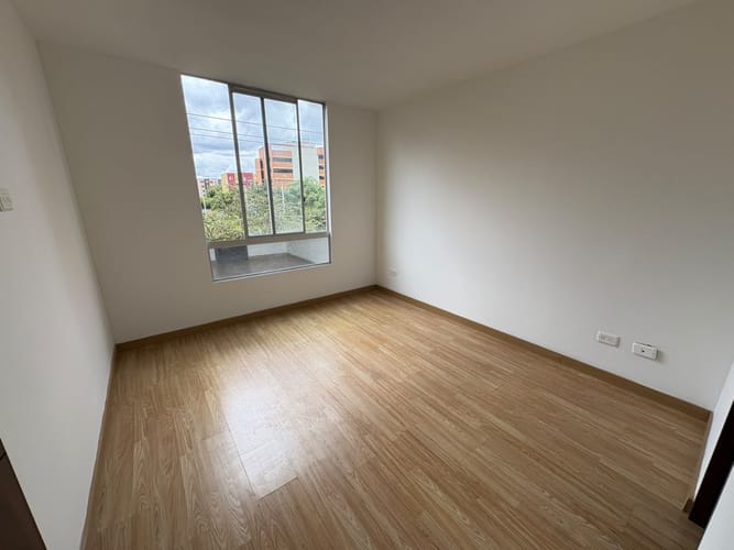 Apartamento de 3 alcobas en arriendo en Pinar De Suba, Bogotá, 79 m² · foto 11 de 22