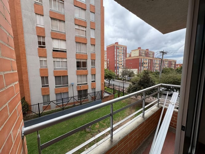 Apartamento de 3 alcobas en arriendo en Pinar De Suba, Bogotá, 79 m² · foto 3 de 22