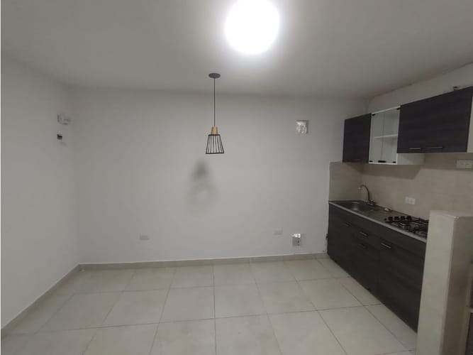 Apartaestudio en arriendo en Vipasa, Cali, 40 m² · foto 3 de 12
