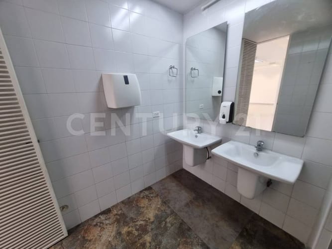 Local en arriendo en La Flora, Cali, 450 m² · foto 4 de 15