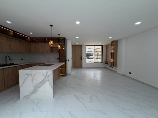 Casa de 3 alcobas en arriendo en Rionegro, 174 m² · foto 8 de 24