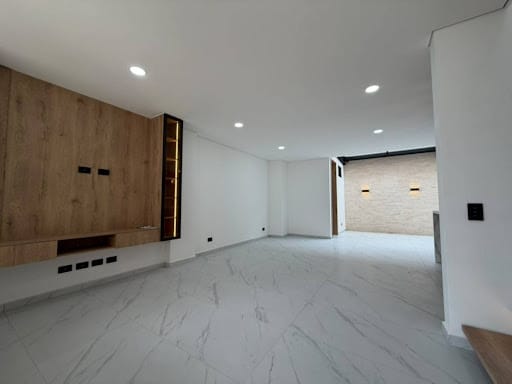 Casa de 3 alcobas en arriendo en Rionegro, 174 m² · foto 9 de 24
