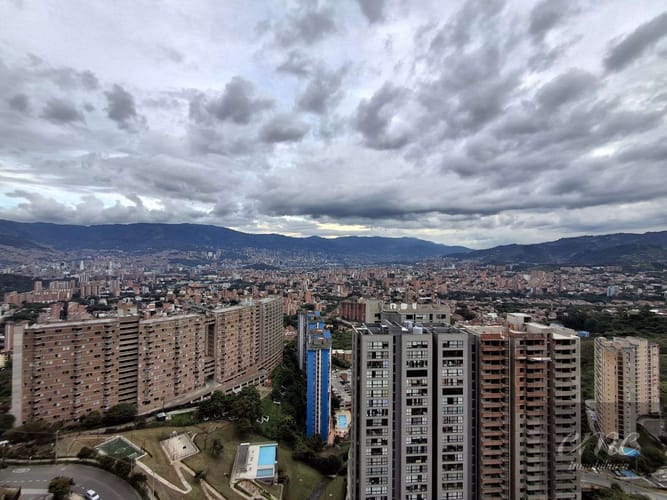 Apartamento de 3 alcobas en arriendo en Blanquizal, Medellín, 65 m² · foto 3 de 18