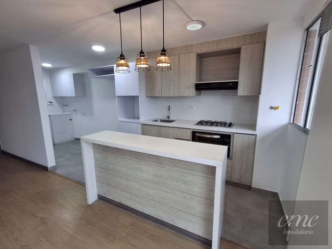 Apartamento de 3 alcobas en arriendo en Blanquizal, Medellín, 65 m² · foto 4 de 18