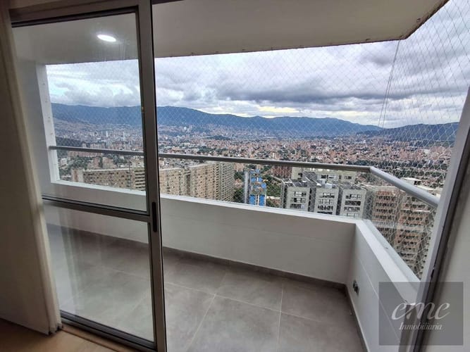 Apartamento de 3 alcobas en arriendo en Blanquizal, Medellín, 65 m² · foto 10 de 18