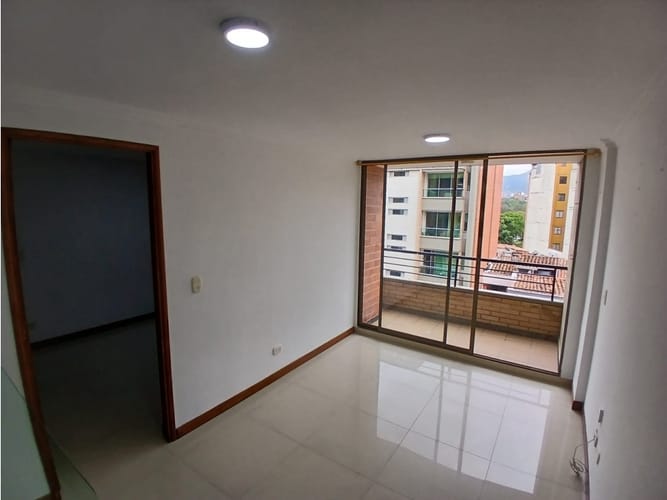 Apartaestudio en arriendo en San Joaquín, Medellín, 37 m² · foto 4 de 15