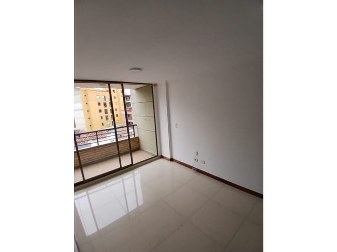 Apartaestudio en arriendo en San Joaquín, Medellín, 37 m² · foto 5 de 15