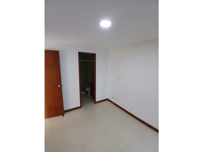 Apartaestudio en arriendo en San Joaquín, Medellín, 37 m² · foto 11 de 15
