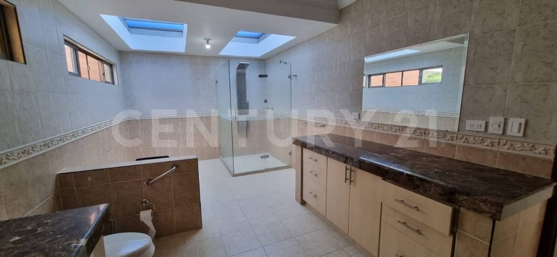 Casa de 4 alcobas en venta en Verde Horizonte, Jamundí, 450 m² · foto 3 de 18