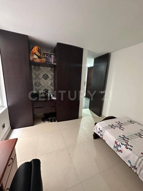 Apartamento de 3 alcobas en venta en Terron Colorado, Cali, 138 m² · foto 9 de 18