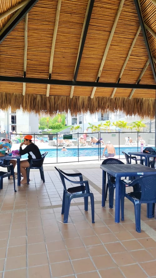 Apartamento de 2 alcobas en venta en Ricaurte, 56 m² · foto 6 de 10