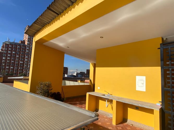 Apartaestudio en venta en Chapinero, Bogotá, 46 m² · foto 11 de 13