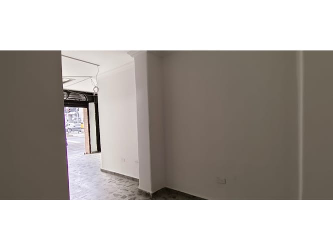 Local en arriendo en Belén, Medellín, 50 m² · foto 2 de 8