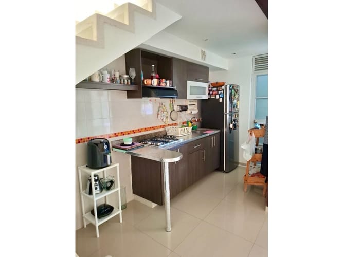 Casa de 4 alcobas en venta en Co. El Refugio, Girardot, 97 m² · foto 5 de 13