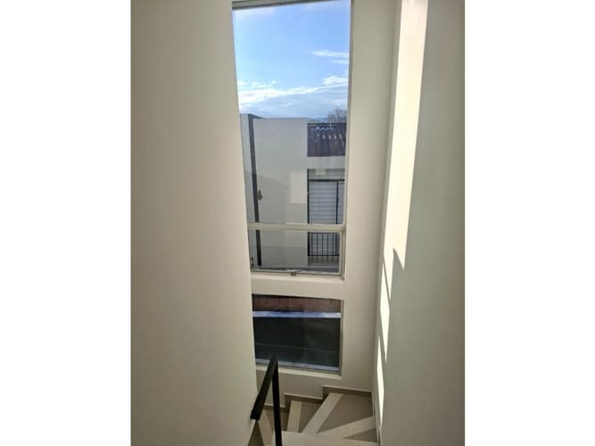 Casa de 4 alcobas en venta en Co. El Refugio, Girardot, 97 m² · foto 7 de 13