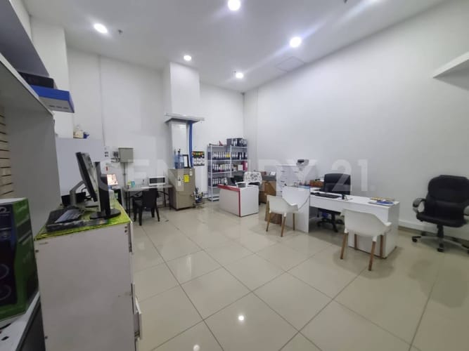 Local en venta en Bolivariano, Cali, 69 m² · foto 2 de 15