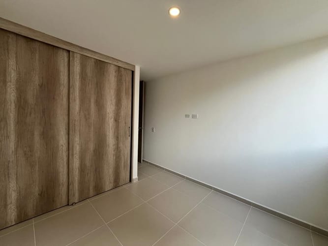 Apartamento de 2 alcobas en arriendo en El Poblado, Medellín, 82 m² · foto 6 de 13